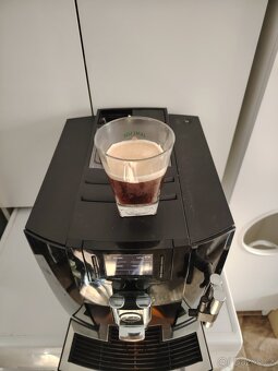 Kávovar Jura Impressa E80 Piano Black - 2