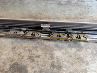 Pohon pro posuvné dveře - 2