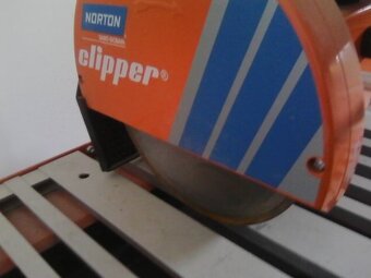 Norton Clipper TR 202 řezací stroj na dlaždice - 2