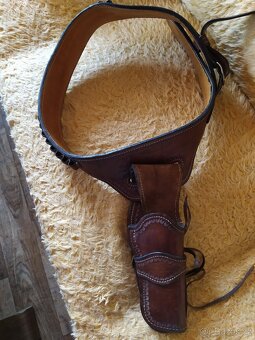 WESTERNOVÝ HOLSTER - 2