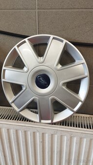 Poklice Ford 13" - 2