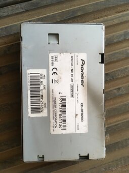 Pioneer CD-BTB200 - bluetooth adaptér pro autorádia - 2