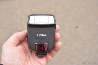 BLESK CANON SPEEDLITE 220 EX + POUZDRO. - 2