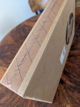NOVÝ HP ZBook Firefly 14 G11 A | 64GB | 2TB - 2