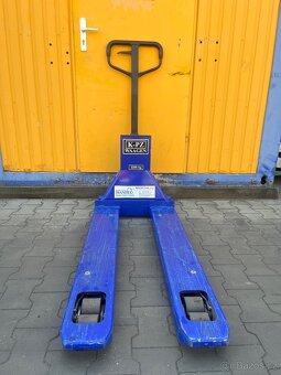 Paletový vozík s váhou do 2 200 kg - 2