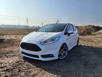 Ford Fiesta ST180,1.6 134KW,11/2014,181xxxkm,17" alu - 2