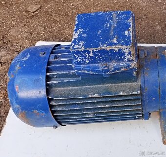 Elektromotor 1,5 kW 1440 otáček - 2