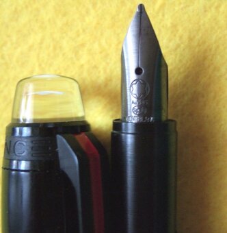 pero Montblanc , Pelikan 14ct., Centropen - 2