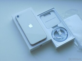 APPLE iPhone SE (2022) 64GB Starlight - ZÁRUKA - 100% BATER. - 2