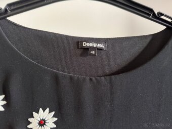 Desigual vel. 46 - 2