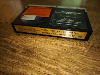 Videokazeta Betamax s legendárním porno filmem Happening,čti - 2