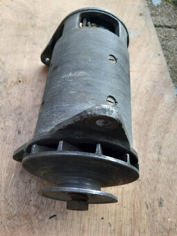 Dynamo z auta TRABANT - 2