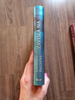 Laurelin Paigeová - Závislá na Tobě - 2