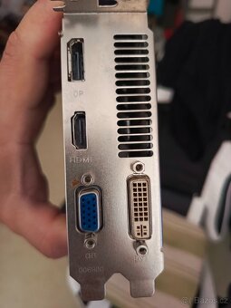Prodám starou herní klasiku pro dx 10,1. - 2
