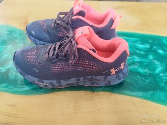 boty Under Armour - 2