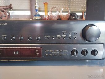 Pioneer SX-303RDS Stereofonní přijímač AM/FM (1994-95 - 2