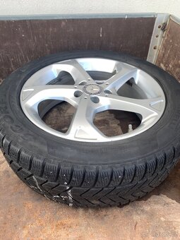 Zimní pneu Pirelli s aludisky 235/50R18 - 2