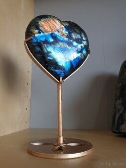 Labradorit - přes 0,4 kg srdce, stojánek zdarma - 2