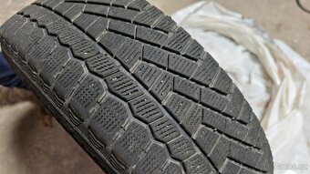 Zimní pneumatiky bez disku 4KS - na dojetí - 2