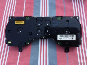 Ford Mustang Shelby GT 500 SVT Tachometr - 2