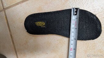 Keen zimní boty vel. 30 - 2