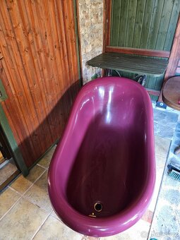 Retro volně stojící vana s mosaznými nohami - 2