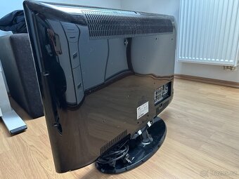 LCD televize Samsung 32" – LE32R86BD + DVB-T2 set-top box - 2
