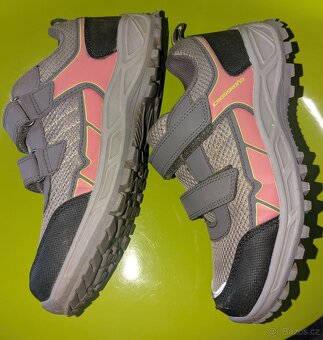 Trekové boty, tenisky - vel 35 - 2