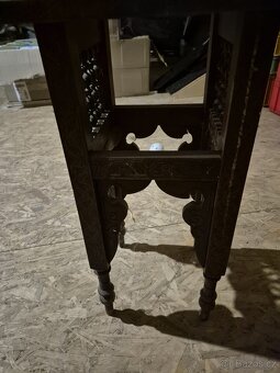 Starožitná stolička , stolek , polička - 2