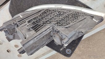 Octavia 2 Facelift světlo pravé - 2