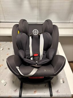 Dětská autosedačka - 2