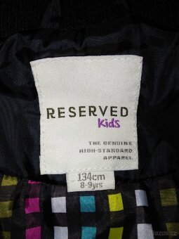 Dívčí černá podzim. bunda Reserved, vel.: 134 - 2