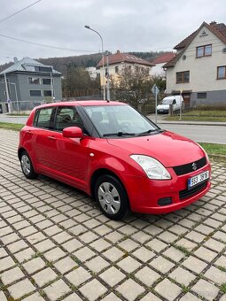 Suzuki Swift 1.3 16v benzín - 2