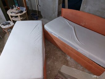 dvoulůžková postel - 2