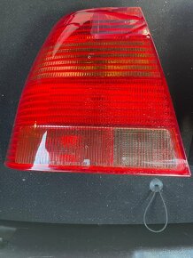 Zadní světla VW Bora sedan - 2