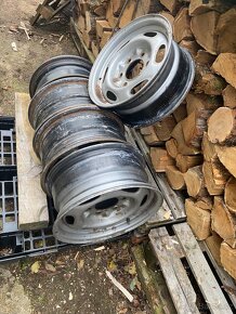 5x plech. kola Ford Ranger - 2