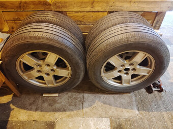Jeep Alu disky s pneu letní/235/65 R17 108V - 2