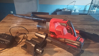 EINHELL, TYČOVÝ BEZSÁČKOVÝ VYSAVAČ, AKU - 2