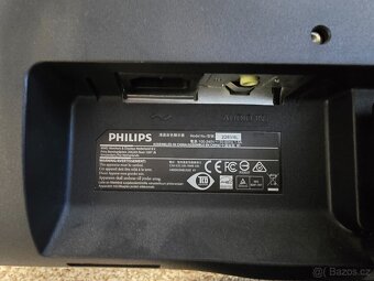 Monitor Philips 226V4L velikost 22" - 2