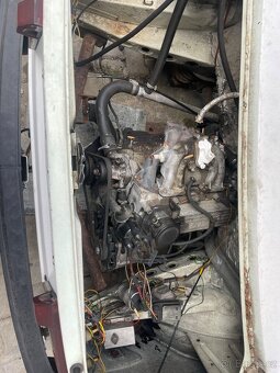Motor Škoda 120 - 2