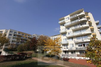 Prodej bytu 3+kk/B/G v Praze 6 - Řepy, ul.Zrzavého - 2