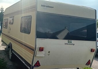 Karavan biirstner lux - 2