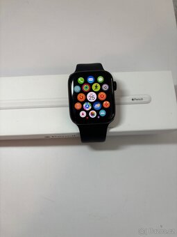 Apple watch SE 2 44mm - 98% baterie - 2