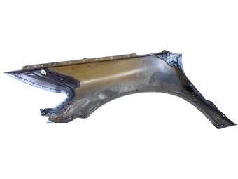 Pravý blatník stříbrná metalíza LA7W VW Phaeton 3D r.v. 2008 - 2