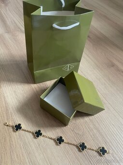 Van Cleef & Arpels naramek - 2