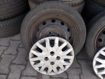 Sada orig. 14" disků Hyundai s pneu 165/60 R14 - 2