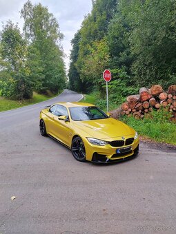 BMW M4 F82 F83 Manuál - 2