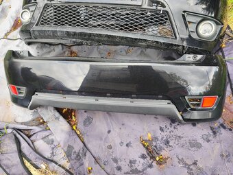 Ford fiesta st nárazníky a zadní vrata se striškou - 2