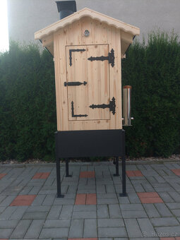 Elektrická dřevěná udírna s DYMBOXEM - RETRO - 2