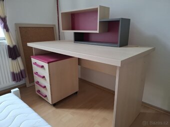 Psací stůl - 2